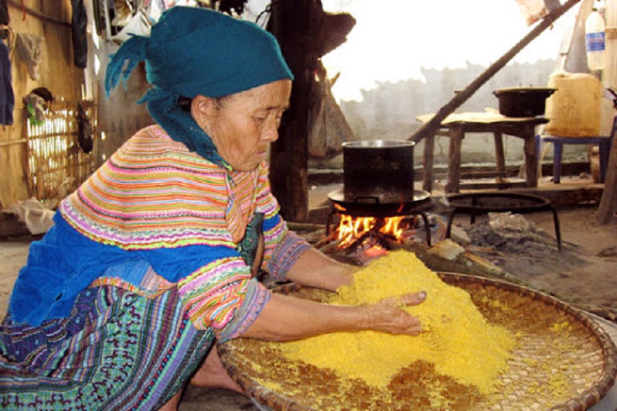 Mèn mén là đặc sản nổi tiếng của người Mông tại Hà Giang. (Nguồn ảnh: Lấy từ trang Du lịch Khát vọng Việt) 